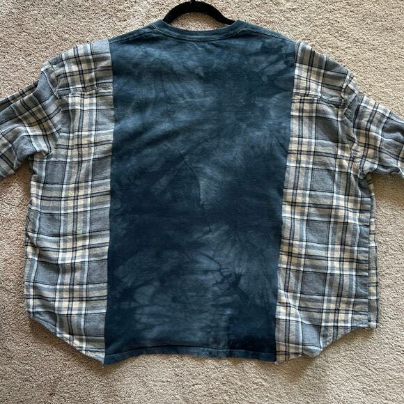 Black cat Ouija Board shirt, upcycled flannel t-shirt, Halloween spooky XL - Picture 2 of 7